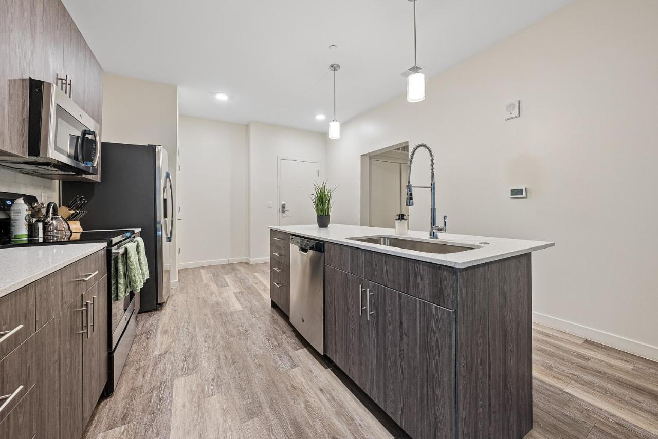 The Edge On 4Th By Airriva Appartamento Louisville Esterno foto