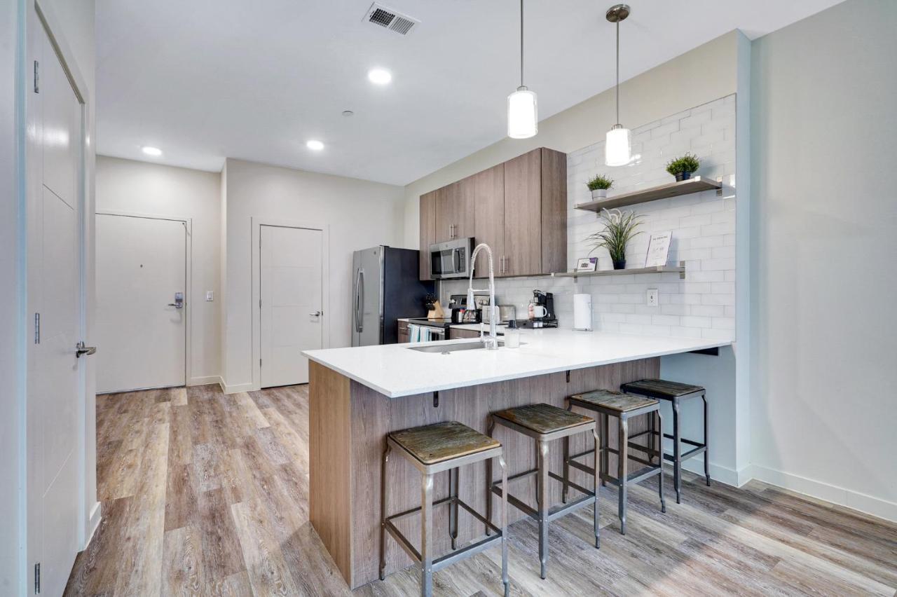 The Edge On 4Th By Airriva Appartamento Louisville Esterno foto