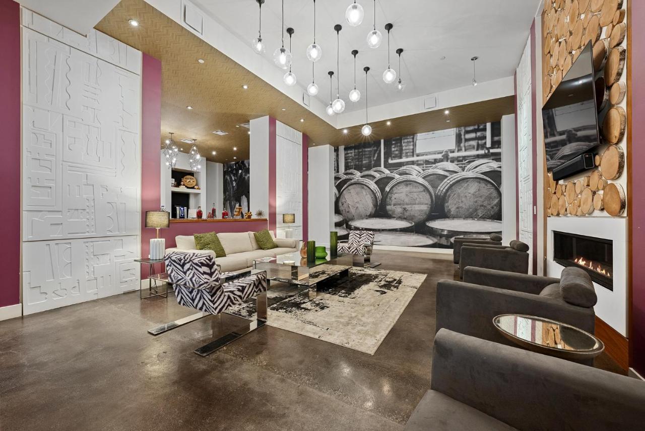 The Edge On 4Th By Airriva Appartamento Louisville Esterno foto
