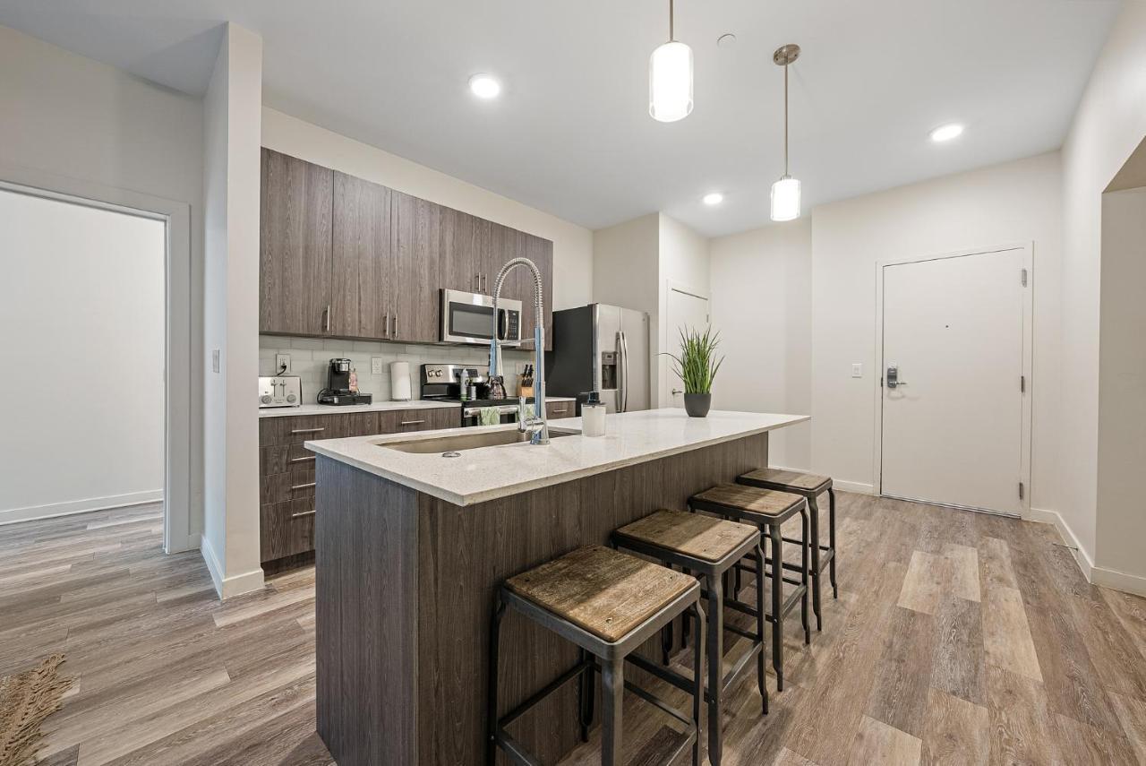 The Edge On 4Th By Airriva Appartamento Louisville Esterno foto