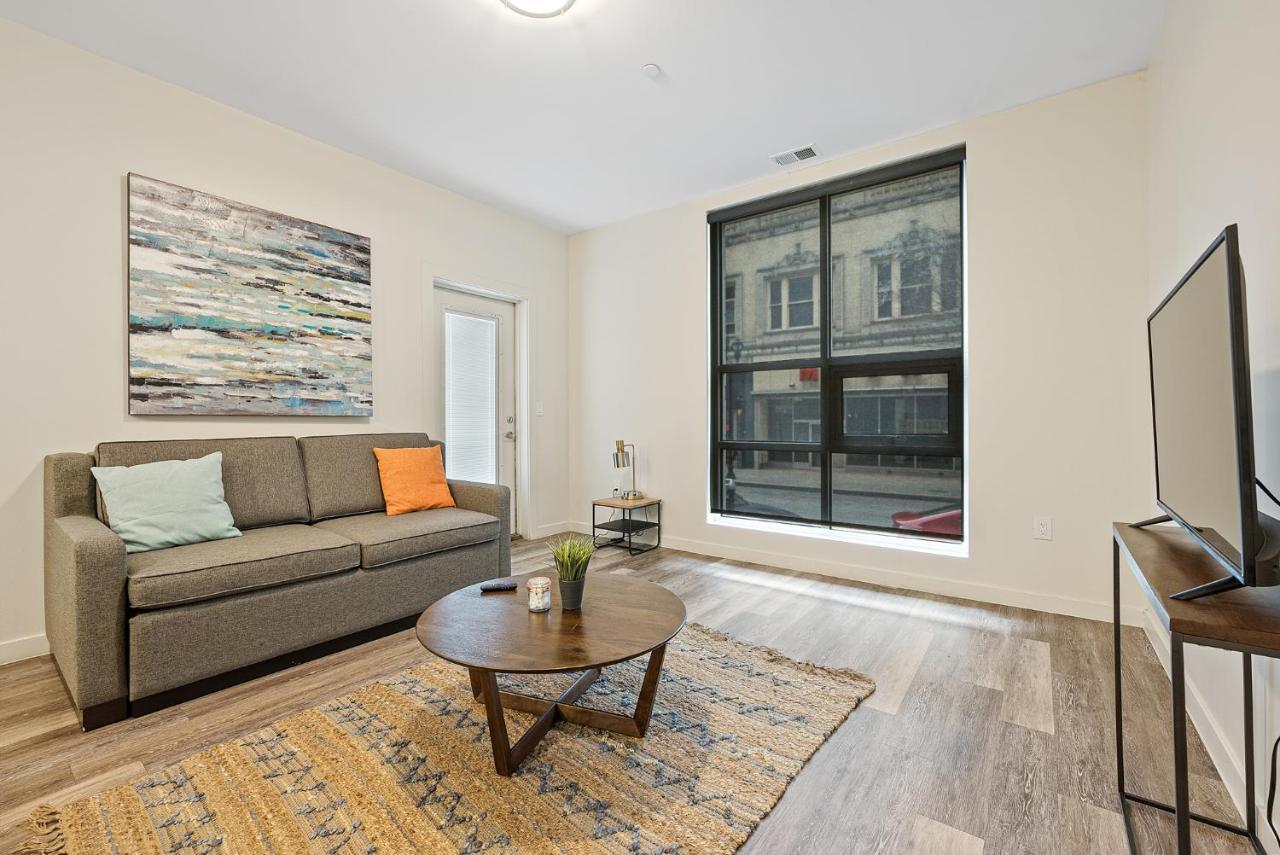 The Edge On 4Th By Airriva Appartamento Louisville Esterno foto